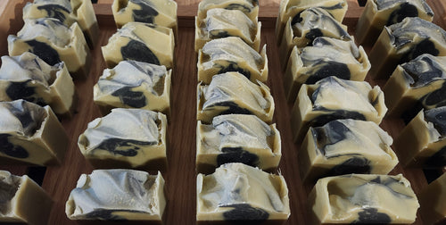 Cedarwood/Activated Charcoal